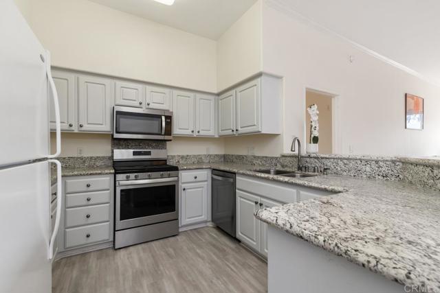 10832 Scripps Ranch Blvd., San Diego CA: https://media.crmls.org/mediaz/a246c66c-cb3f-4eb3-8c33-abd5bb1859ca.jpg