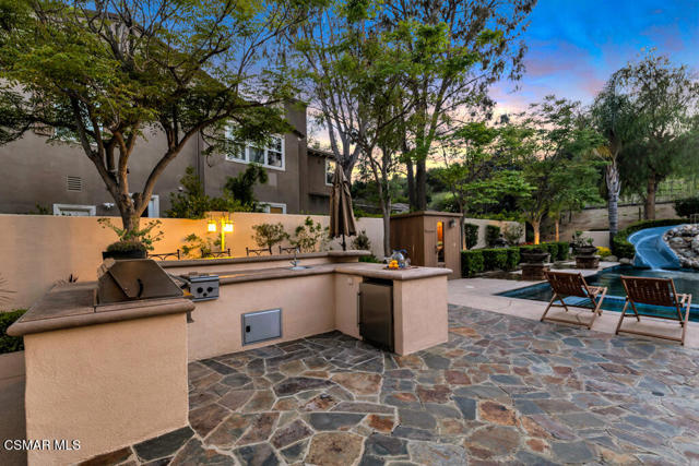 5715 Calais Court, Calabasas CA: https://media.crmls.org/mediaz/a246deda-2c7a-4304-8083-dbe2ca5937e8.jpg