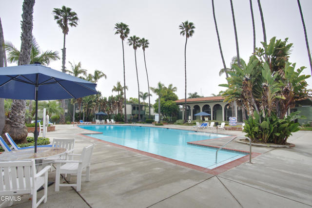 3700 Dean Drive, Ventura CA: https://media.crmls.org/mediaz/a249c89a-c1d4-4345-bfcc-e261e8358846.jpg