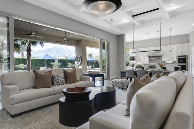 81320 Thunder Gulch Way, La Quinta CA: https://media.crmls.org/mediaz/a24a3f6d-a97c-4d1a-a0c0-dabc41108fb8.jpg