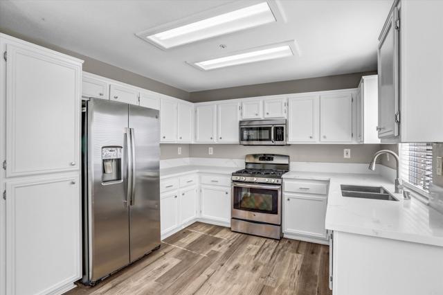 Image 10 of 38 For 10292 Wateridge Circle 253
