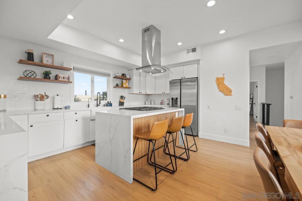 727 Ostend Ct - photo 6