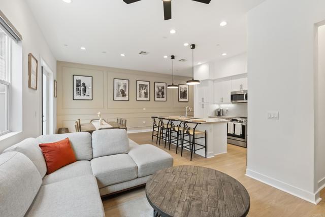 Detail Gallery Image 11 of 24 For 7661 University Ave #103,  La Mesa,  CA 91942 - 3 Beds | 2/1 Baths