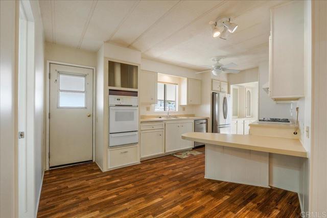 Detail Gallery Image 13 of 33 For 1175 La Moree Rd Spc 24,  San Marcos,  CA 92078 - 2 Beds | 2 Baths