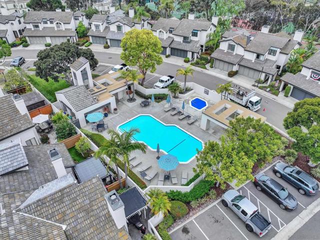6426 Caminito Listo, San Diego CA: https://media.crmls.org/mediaz/a24e4860-74c5-43d2-be4a-e3d4ce041acf.jpg
