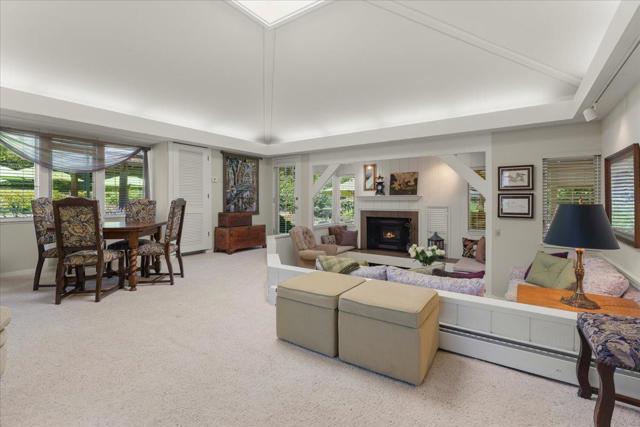 4711 Old San Jose Road, Soquel CA: https://media.crmls.org/mediaz/a24e7f2e-4520-4b6a-bec4-e177a61e57a7.jpg