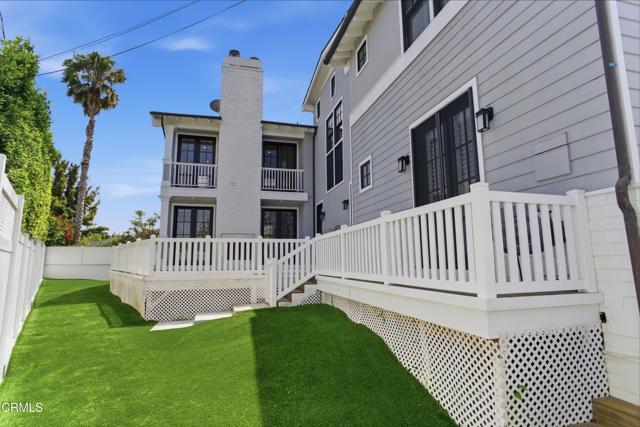 5 Bed Home for Sale in Los Angeles, California