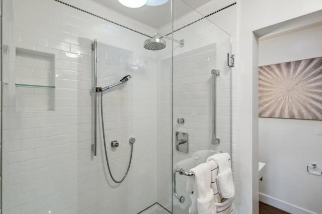 176 Los Trancos Circle, Portola Valley CA: https://media.crmls.org/mediaz/a2506bff-2065-4bfb-9b86-c7bc707f9a39.jpg
