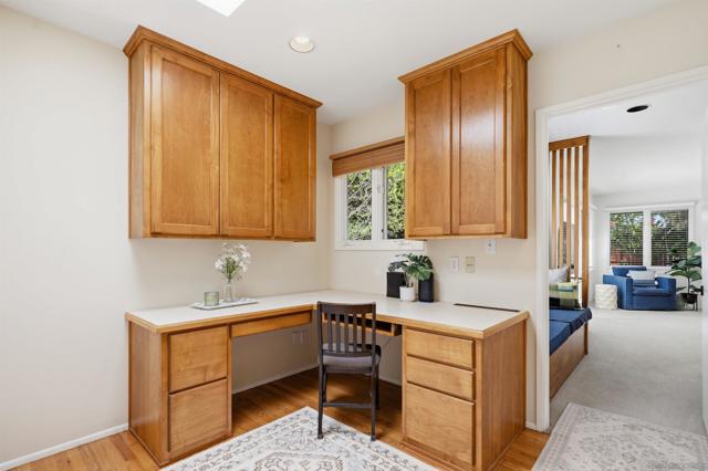 540 Country Club Lane, Coronado CA: https://media.crmls.org/mediaz/a2509eab-bfa9-4337-8c75-1d863f0fd336.jpg