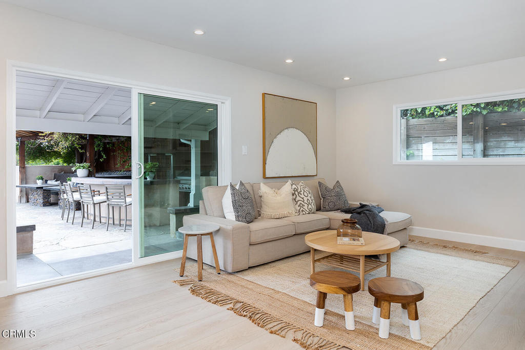 375 Berkshire Avenue La Canada Flintridge img 30