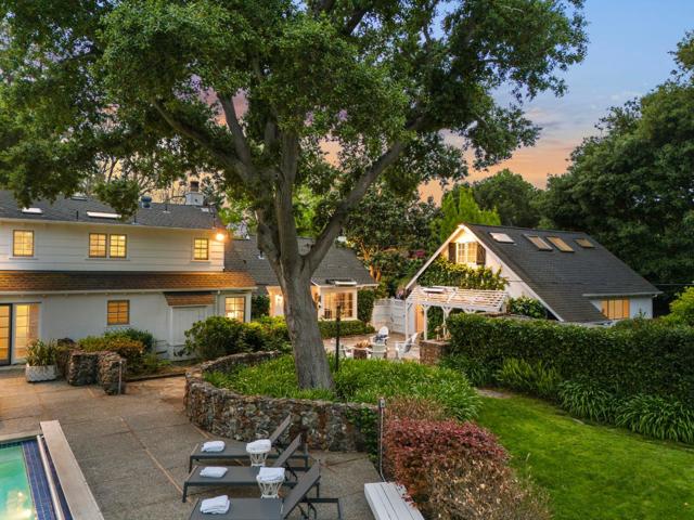 37 Lupin Lane, Atherton CA: https://media.crmls.org/mediaz/a2523cf9-371d-43d4-815b-c5bb95807921.jpg