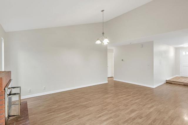 3695 Skyline Drive, Hayward CA: https://media.crmls.org/mediaz/a25325d4-3e09-47af-94e3-abd8f2a9b1ff.jpg