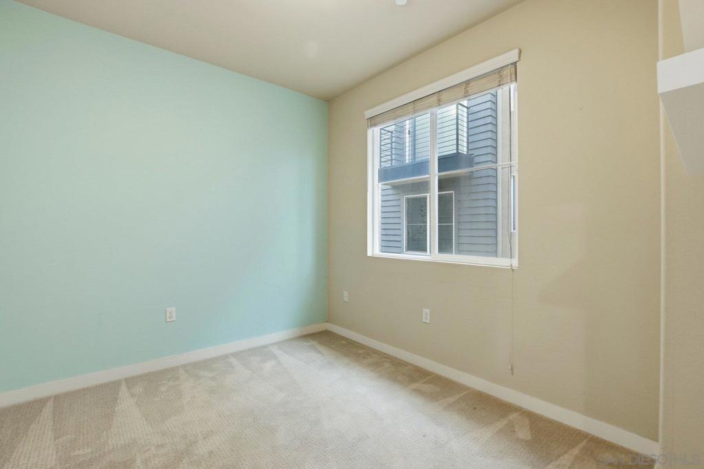 4541 Rainier - photo 17