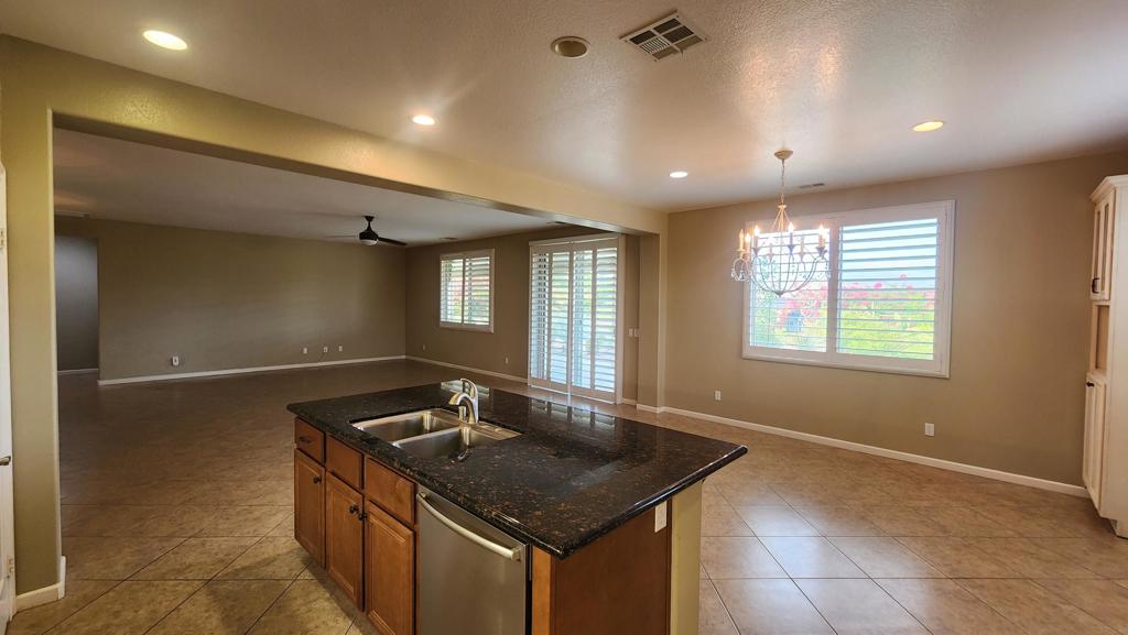 MLS #219139067DA image #4