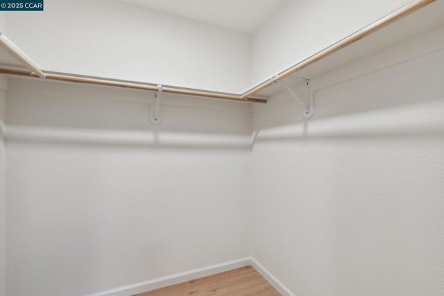 325 N 3rd Ave, Oakdale CA: https://media.crmls.org/mediaz/a253c4c9-0918-4ee3-8012-7a2e52296ed8.jpg