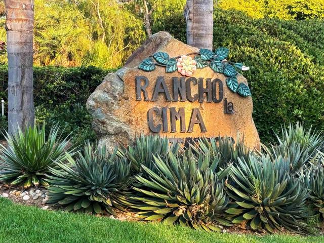 Image 54 of 75 For 6998 Rancho La Cima Drive