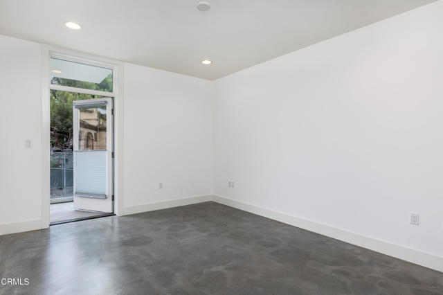 Detail Gallery Image 18 of 23 For 482 S Arroyo Pkwy #303,  Pasadena,  CA 91105 - 2 Beds | 1 Baths