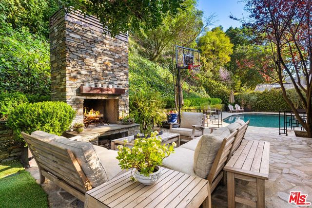 Drew Fenton | 3354 Mandeville Canyon Road Los Angeles CA | MLS: 7232218