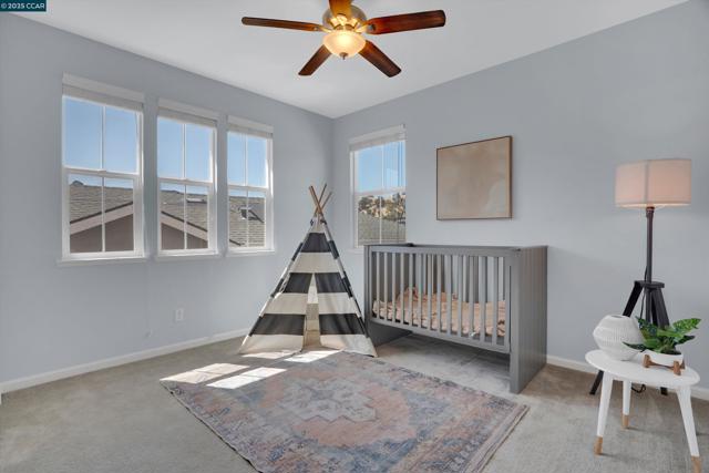 218 Ladybug Ln, Martinez CA: https://media.crmls.org/mediaz/a2571fdb-87c4-406b-a91d-29f4e1a99fef.jpg