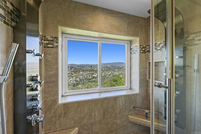 Detail Gallery Image 38 of 59 For 825 Robert Ln, Encinitas,  CA 92024 - 4 Beds | 3 Baths