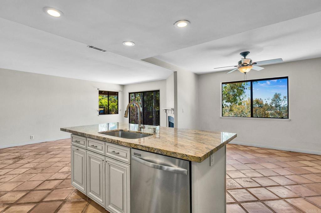 3036 Avenida Christina - photo 2