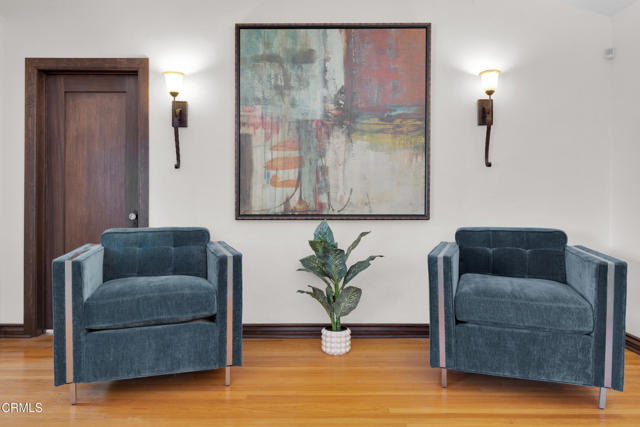 1807 Vistillas Road, Altadena CA: https://media.crmls.org/mediaz/a259ebac-7675-47cc-a4e7-90e0bc9a299e.jpg