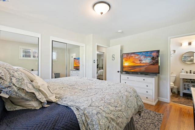 166 Ramona Rd, Danville CA: https://media.crmls.org/mediaz/a25a27b9-b300-414b-95ff-dbfb9400d43a.jpg
