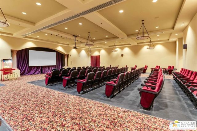 2010 Via San Martino, Palm Desert CA: https://media.crmls.org/mediaz/a25b0d61-49d5-4704-98d7-225fef09c995.jpg