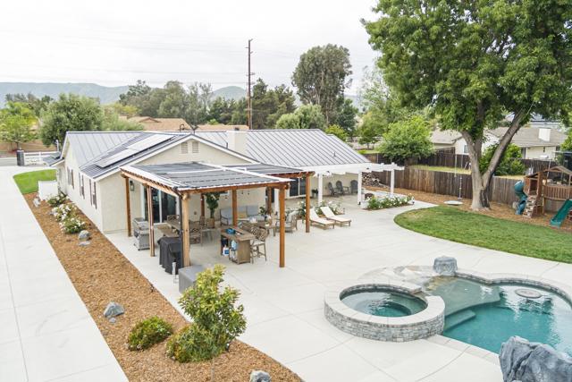 24550 Adams Ave, Murrieta CA: https://media.crmls.org/mediaz/a25bca58-3718-4a8e-ab46-bbe2c84ed0c0.jpg