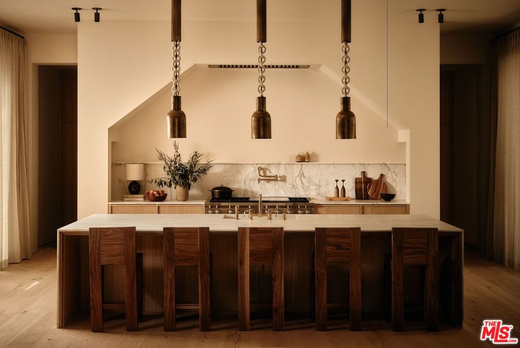MLS #26893467 image #20