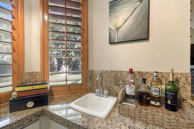 105 Potenza Circle, Palm Desert, CA 92211