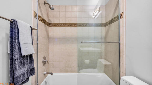 51865 Via Bendita, La Quinta CA: https://media.crmls.org/mediaz/a25cdafa-373d-4376-b5a8-aa883adc8e23.jpg