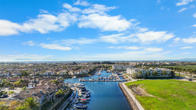 Detail Gallery Image 19 of 41 For 4376 Tradewinds Dr, Oxnard,  CA 93035 - 3 Beds | 2/1 Baths