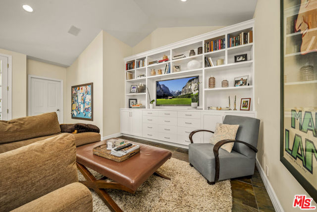 2740 N Deep Canyon Drive, Beverly Hills CA: https://media.crmls.org/mediaz/a25de950-5b8d-434b-8d37-d5f9ff12f15a.jpg
