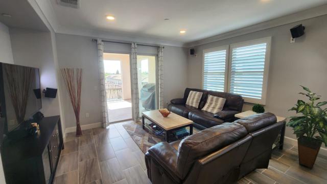 1068 Bigleaf Place, San Jose CA: https://media.crmls.org/mediaz/a25e30a8-0f23-4adc-bb10-bc38a0b76dcd.jpg