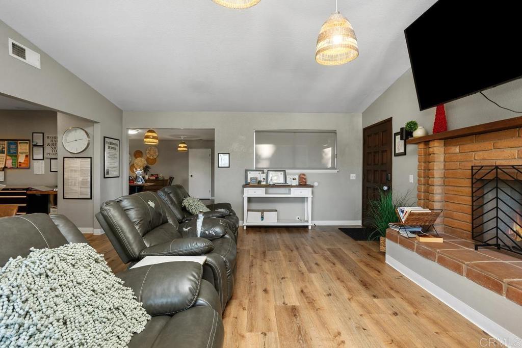 1341 Boyle Avenue - photo 14