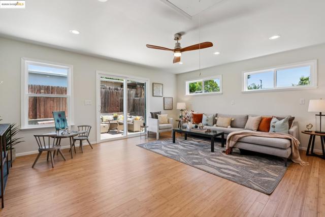 1865 Overhill Rd, Concord CA: https://media.crmls.org/mediaz/a25f966a-7dbe-42fa-abe8-031e0792532a.jpg