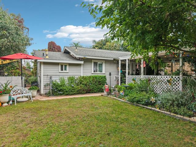 4151 Homewood Court, Riverside CA: https://media.crmls.org/mediaz/a2614b9f-d2bc-4118-98e3-95e55fdbc2cb.jpg