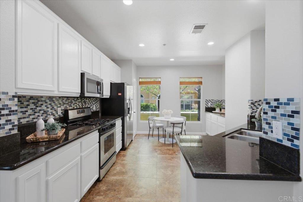 1113 Goddard Street - photo 11