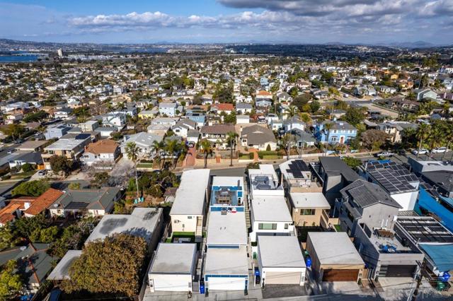 Image 66 of 71 For 4545 Newport Avenue