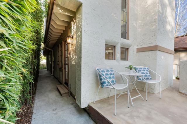 2095 Bowdoin Street, Palo Alto CA: https://media.crmls.org/mediaz/a2628f93-15e8-4e76-b222-29825dc3b6dc.jpg