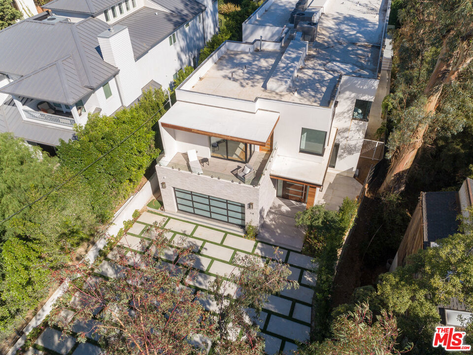 118 S CANYON VIEW Drive — architectural residence