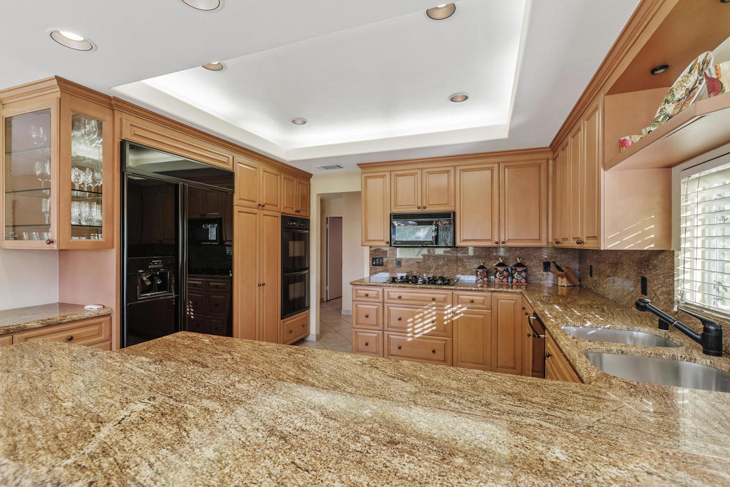 MLS #219138366DA image #13