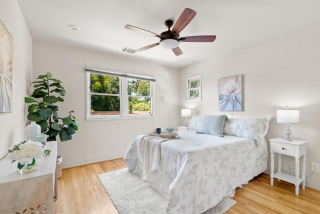 206 Bayview Court, Aptos CA: https://media.crmls.org/mediaz/a264e97f-995c-491f-882f-39a31ac5ea84.jpg