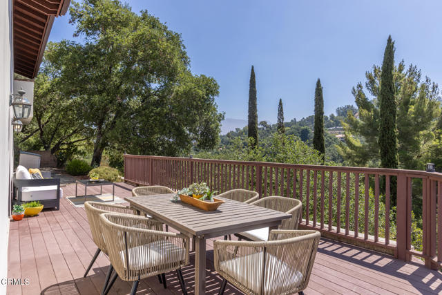 3643 Hampstead Road, Glendale CA: https://media.crmls.org/mediaz/a264eb51-ce89-4c8e-bddc-cb6e17d15df5.jpg