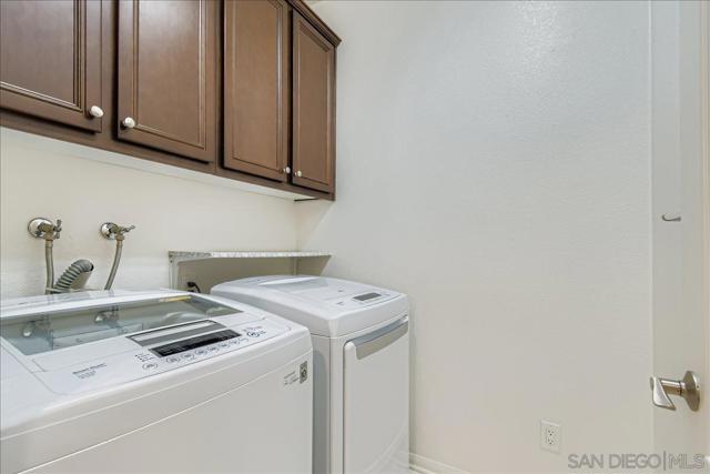 17019 Camino Marcilla, San Diego CA: https://media.crmls.org/mediaz/a2653ae4-9414-496e-849e-e7e5e6f41806.jpg