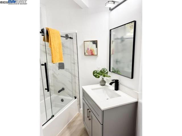 21401 Santa Clara Ave, Monte Rio CA: https://media.crmls.org/mediaz/a26688db-ef91-4346-8e79-1c50b21ed723.jpg