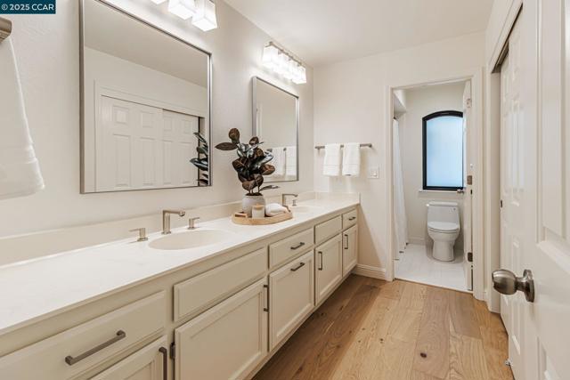 38 Sanders Ranch Rd, Moraga CA: https://media.crmls.org/mediaz/a266a1b6-0232-4c85-b695-11ebc56aed9d.jpg