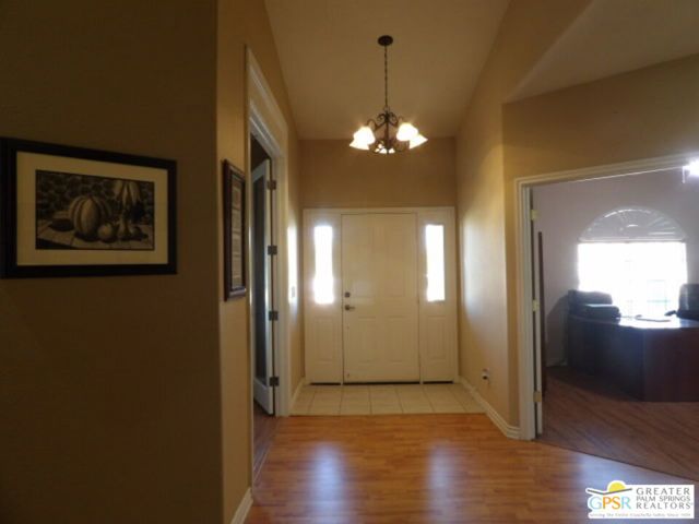 6950 Oak View Court, Oak Hills CA: https://media.crmls.org/mediaz/a266a273-a52b-4bd1-84fa-586ebb313e9f.jpg