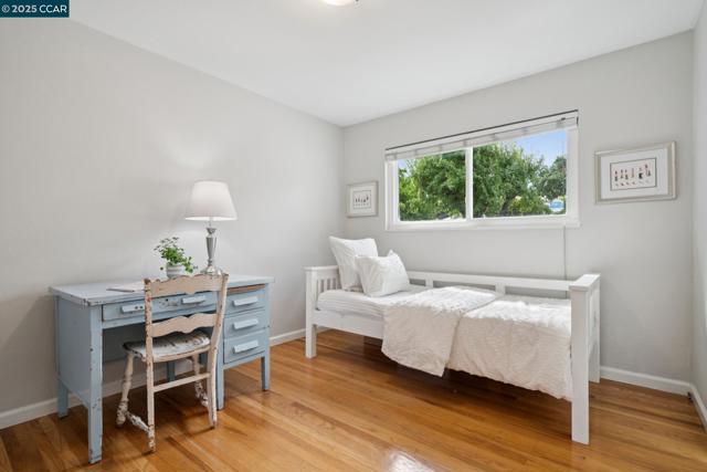 1786 Klier Drive, Concord CA: https://media.crmls.org/mediaz/a26773bb-14f1-459e-bce7-c815d776ed1f.jpg